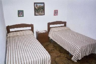 Schlafzimmer mit 2 Einzelbetten