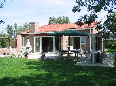 Das Haus mit Sonnenterasse und Garten (1000qm)