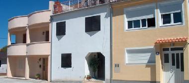 Ferienhaus in Sibenik (Sibensko-Kninska) oder Ferienwohnung oder Ferienhaus