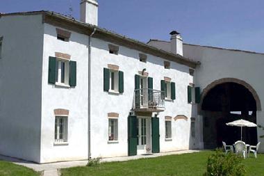 Pension in San Benedetto Po (Mantova) oder Ferienwohnung oder Ferienhaus