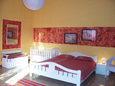 grosses Schlafzimmer