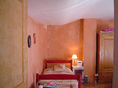 Ferienhaus in Domazan (Vaucluse) oder Ferienwohnung oder Ferienhaus