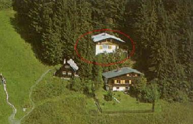 Eingekreiste H�tte am Waldrand