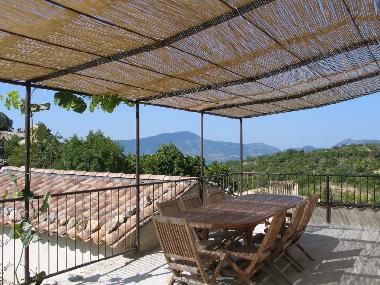 Ferienhaus in le poet sigillat (Vaucluse) oder Ferienwohnung oder Ferienhaus