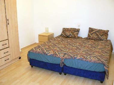 1 schlafzimmer