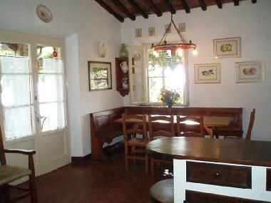 Ferienhaus in Nozzano Castello (Lucca) oder Ferienwohnung oder Ferienhaus