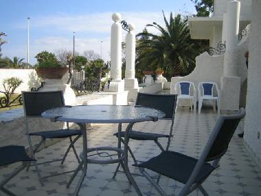 3 gro�e Terrassen mit Garten 5000 qm