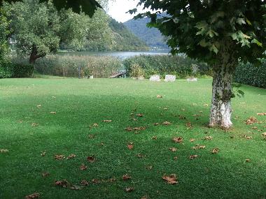 Privatstrand am See