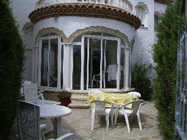 Terrasse und Wintergarten