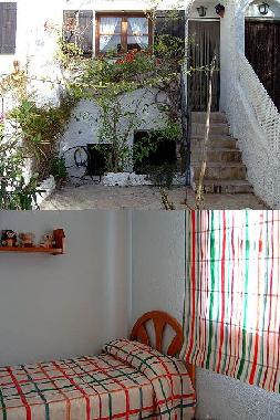 Terrasse und Zimmer mit 2 Einzelbetten