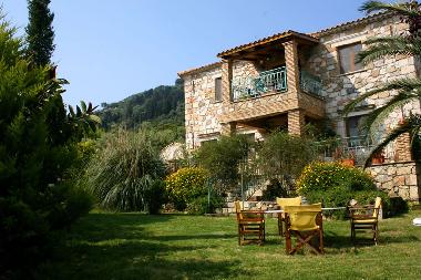 Haus Konstantinos :All photoes Anna Proctor LMPA LRPS