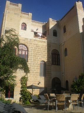 Pension in Qala (Malta) oder Ferienwohnung oder Ferienhaus