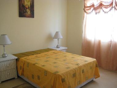 Pension in Ealing park  (Christ Church) oder Ferienwohnung oder Ferienhaus