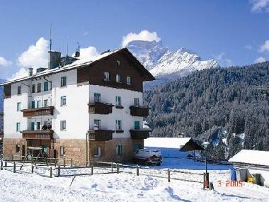 Pension in Belluno (Belluno) oder Ferienwohnung oder Ferienhaus