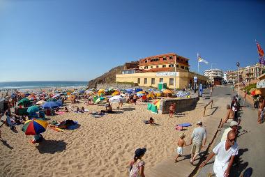 Ferienwohnung in Praia da Areia Branca (Oeste) oder Ferienwohnung oder Ferienhaus
