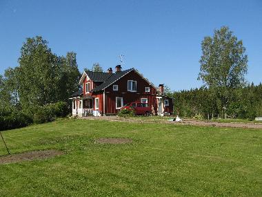 Spielwiese vorm Haus