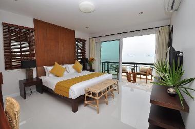 Gro�es Schlafzimmer mit der fantastischen Seeansicht