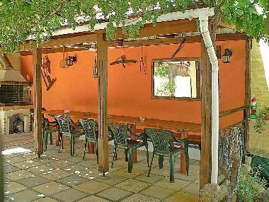 Pavillon mit Grill f�r gem�tliche Stunden