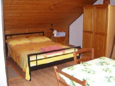 Ferienhaus in Trogir (Splitsko-Dalmatinska) oder Ferienwohnung oder Ferienhaus