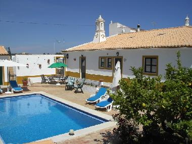 Ferienhaus in Porches-Lagoa (Algarve) oder Ferienwohnung oder Ferienhaus