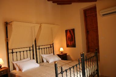 Landhaus EVKARPOS - 1-Schlafzimmer-Suite