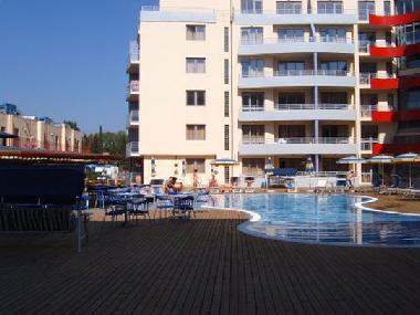 Central Plaza
