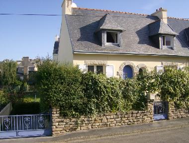 Pension in DOUARNENEZ (Finist�re) oder Ferienwohnung oder Ferienhaus