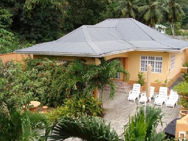 Ferienhaus in Beau Vallon (Beau Vallon) oder Ferienwohnung oder Ferienhaus