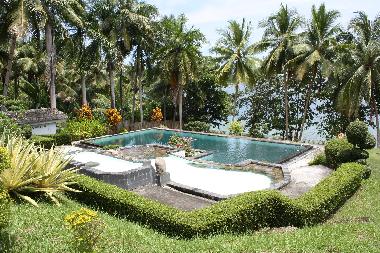 Villa in MANADO (Sulawesi Utara) oder Ferienwohnung oder Ferienhaus