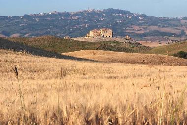 Ferienwohnung in MONTECATINI VAL DI CECINA (Pisa) oder Ferienwohnung oder Ferienhaus