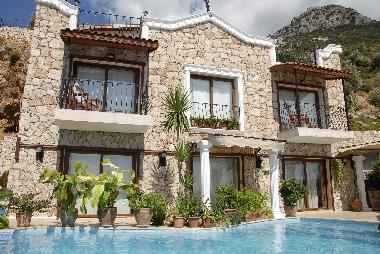 Villa in Kalkan/ Antalya (Antalya) oder Ferienwohnung oder Ferienhaus