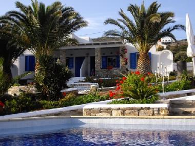 Hotel in Antiparos (Kyklades) oder Ferienwohnung oder Ferienhaus