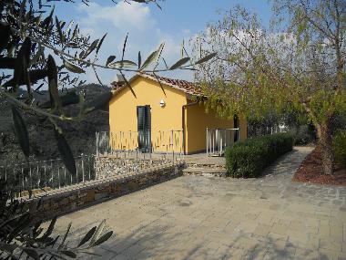 Villa in Diano Castello (Imperia) oder Ferienwohnung oder Ferienhaus
