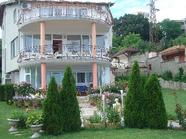 Ferienhaus in Varna (Varna) oder Ferienwohnung oder Ferienhaus