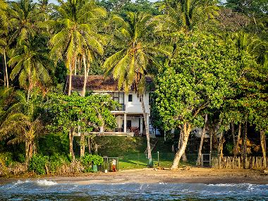 Villa in Dikwella (Hambantota) oder Ferienwohnung oder Ferienhaus