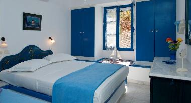 Hotel in Antiparos (Kyklades) oder Ferienwohnung oder Ferienhaus