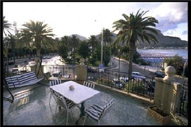 Ferienwohnung in Palermo-Mondello (Palermo) oder Ferienwohnung oder Ferienhaus