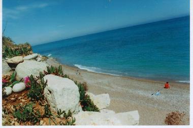 Strand 25m vom Ferienhaus