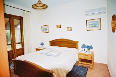 Ferienhaus in Campofelice di Roccella) (Palermo) oder Ferienwohnung oder Ferienhaus