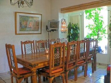 ... ldt zum gemtlichen Sitzen ein!