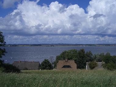 Unser Haus liegt am Meer mit eigenem Wasserzugang und Badem�glichkeit