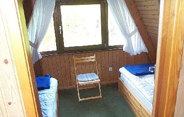 Schlafzimmer mit 2 Einzelbetten
