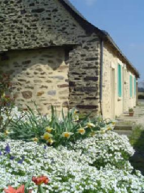Ferienhaus in Parn�-sur-Roc (Mayenne) oder Ferienwohnung oder Ferienhaus
