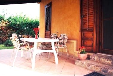 Ferienhaus in Campofelice di Roccella) (Palermo) oder Ferienwohnung oder Ferienhaus