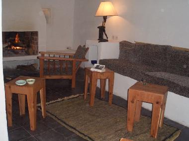 Wohnzimmer mit Kamin