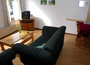 Teil des Wohnzimmers einer Ferienwohnung 4 Personen