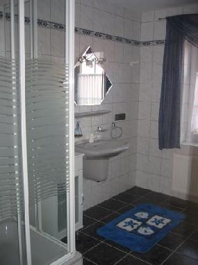 Bad mit Dusche