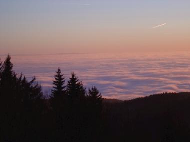  Dez 2006 Blick v. Wohnzimmer �ber Nebelmeer Richtung Alpen