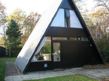   A- House  Scharedijke, Zeeland www.A-house.nl - Vorderansicht  