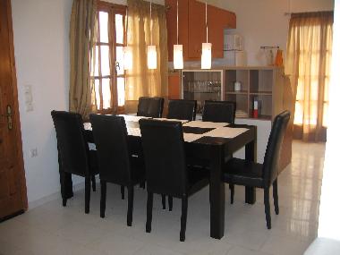 E�platz m. K�che im Hintergrund